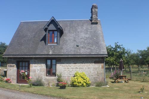 Romantic Cottage Vire france