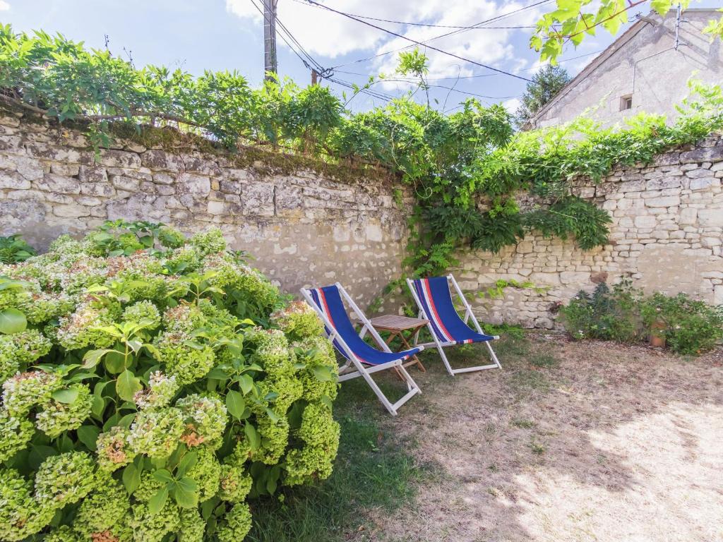 Maison de vacances Romantic holiday home in Sossais with fenced garden , 86230 Savigny-sous-Faye