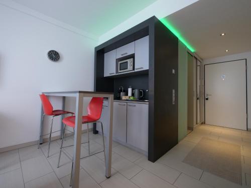 Rooftop Apartment by Rabe - Parkplatz & free Netflix & Balkon Karlsruhe allemagne