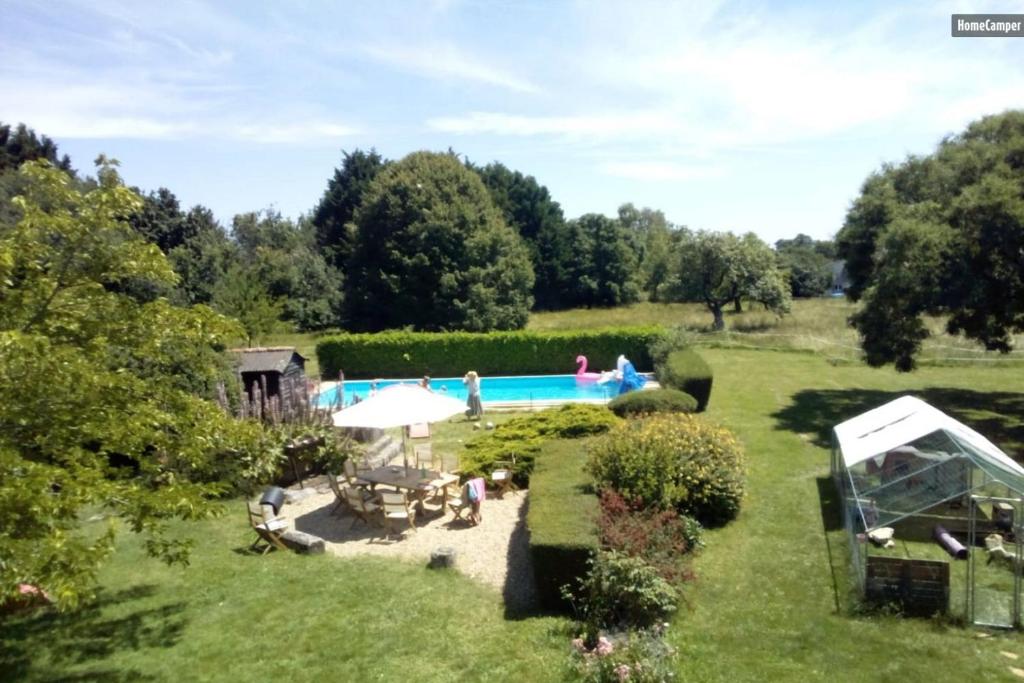 Camping Roulottes Les Alpaguettes 20 Rue du Haut Vouillac, 17600 Saint-Romain-de-Benet