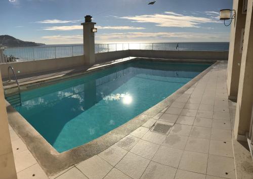 Appartement Royal Promenade 7 Promenade des Anglais Nice