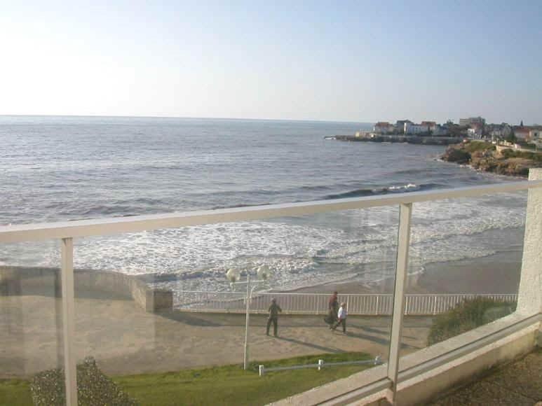 Appartement Royan accès direct à la plage 5 Allée des Rochers, 17200 Royan