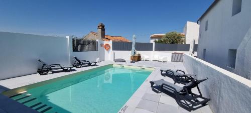 Maisons de vacances Russa AL Rua dos Palheirinhos 9 Lentiscais