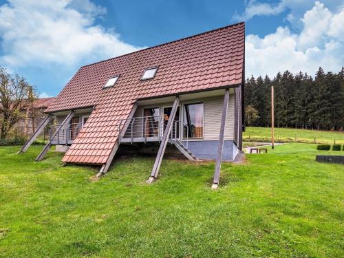 Maison de vacances Rustic holiday home in the Hochsauerland with balcony at the edge of the forest  Schmallenberg