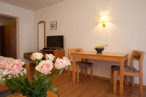 Appartement Rustikales Apartment 35qm mit Balkon Nähe Freiburg Talstraße Ferienparadies Ochsen 29 Simonswald