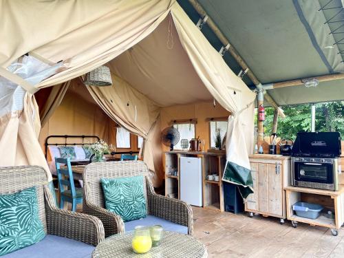 Safari Tents at Le Ranch Camping et Glamping Madranges france