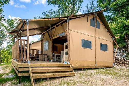 Tente de luxe Safaritent Glamping L'Ardechois Lieu-dit Le Chambon Gluiras