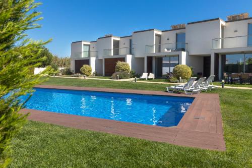 Villa Sagres Blue Villa H - 10 min walk to the beach Rua Pedra da Bala Villa H Sagres