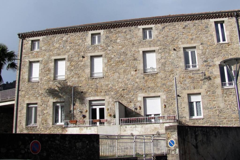 Appartement Saint Fortunat sur Eyrieux : Gite 4 à 6 personnes Rochaty, 07360 Saint-Fortunat-sur-Eyrieux