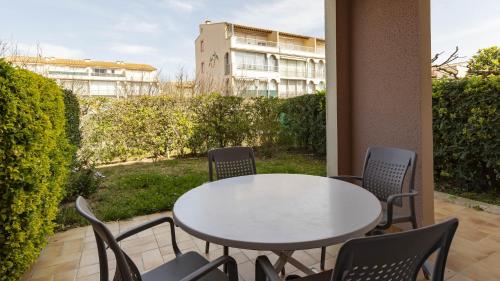 Santa Monica 2- 144E- Appart jardin- 4 pers Le Cap d\'Agde france