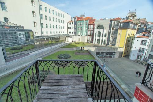 Appartements São Bento Cardosas by Porto City Hosts 25 Largo dos Lóios Porto