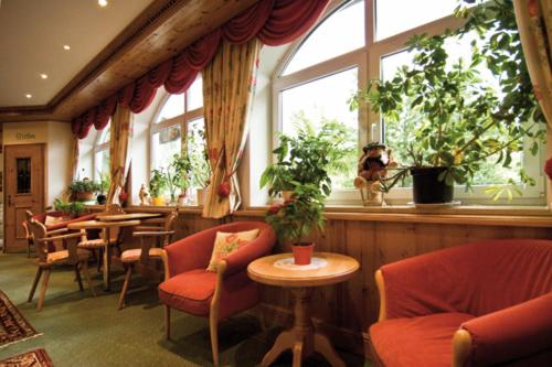 Hôtel Sattelbogener Hof Im Wiesental 2 Traitsching