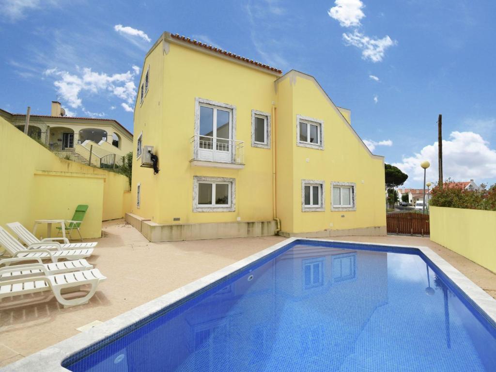 Villa Scenic Villa in Foz do Arelho with Private Swimming Pool , 2500-605 Nadadouro