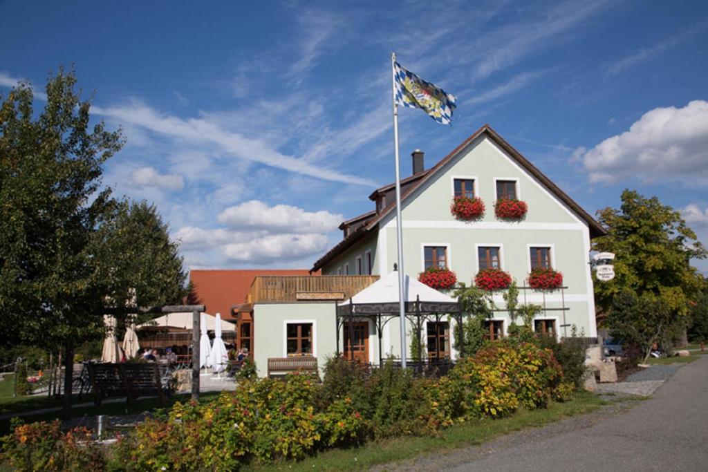Appartements Scheidlerhof Hartesberg 4, 92637 Theisseil