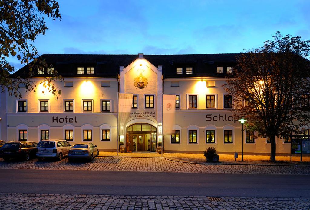 Hôtel Schlappinger-Hof Marktplatz 40-42, 94419 Reisbach