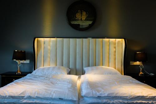 Hôtel Schloß Neuburg Schloß Neuburg 1 Obrigheim