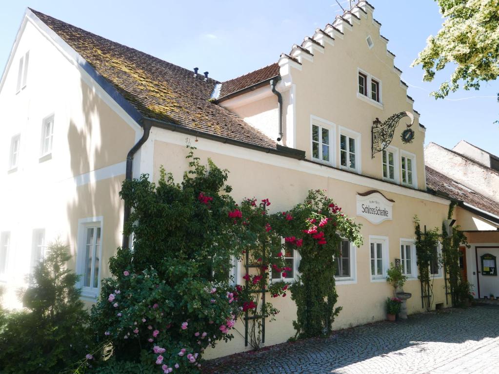 Hôtel Schloss - Schenke Tunzenberg Schlossberg 5 Schloss - Schenke, 84152 Mengkofen