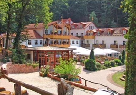 Hôtel Schlosshotel Landstuhl Burgweg 10, 66849 Landstuhl