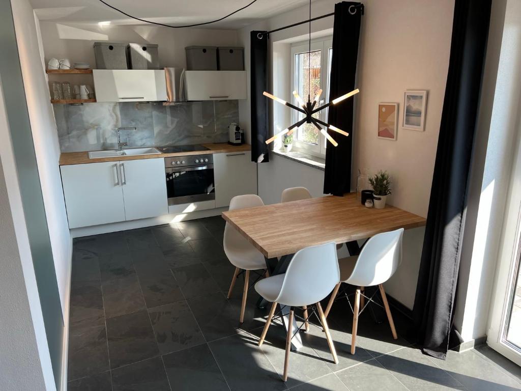 Appartement Schöne Designer-Wohnung im Mangfalltal 31 Fichtenweg, 83052 Bruckmühl