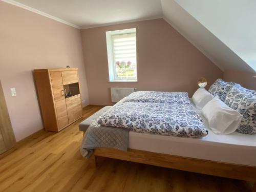 Schöne drei Raumwohnung. Hell,stilvoll, gemütlich. Borna allemagne