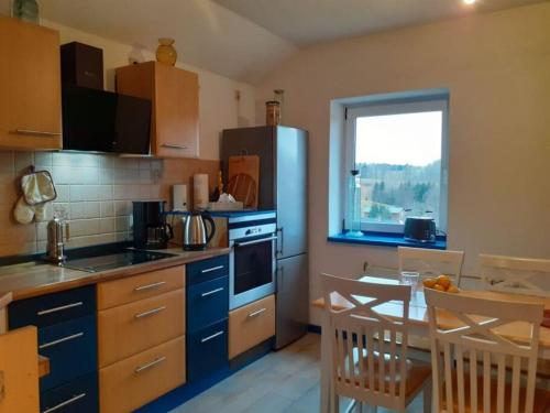 Appartement Schöne und ruhige Ferienwohnung in Ottendorf 11 Parkweg 2. OG Sebnitz