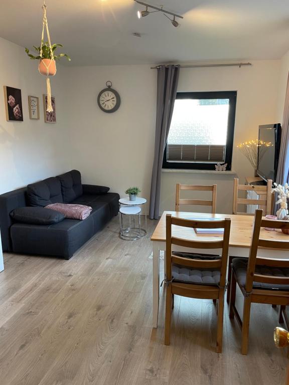 Appartement Schöne Unterkunft mit kostenlosen Parkplatz. 10 In der Twiete, 21244 Buchholz in der Nordheide