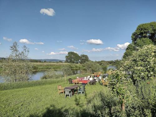 Appartement Schöne Wohnung, direkt an der Weser, mit Kaminofen 71 Am Weserbogen Hessisch Oldendorf