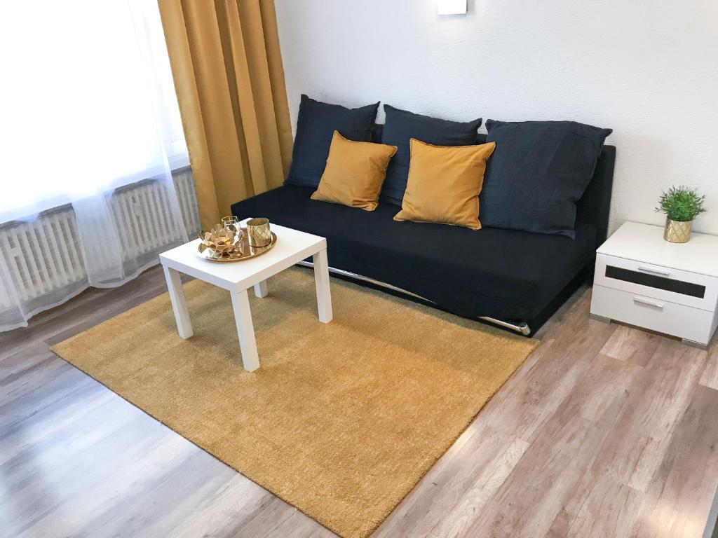 Appartement Schöne zentral gelegene Wohnung in der nähe von Mercedes-Benz Mercedesstraße 14, 71063 Sindelfingen