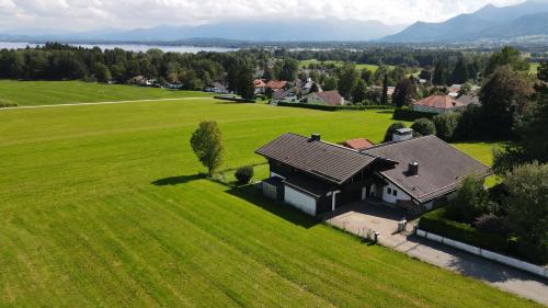 Maison de vacances Schönes Ferienhaus am Herrenberg 12 Heubergstraße Prien am Chiemsee