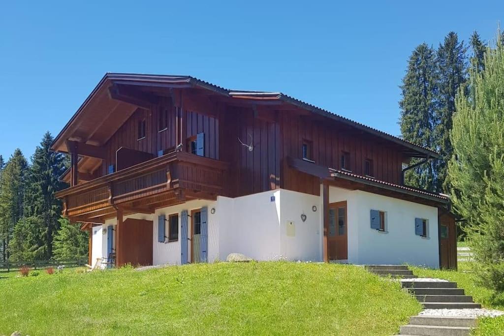 Appartement Schönes und komfortables Ferienhaus am Waldrand 113 Via Claudia, 86983 Illach