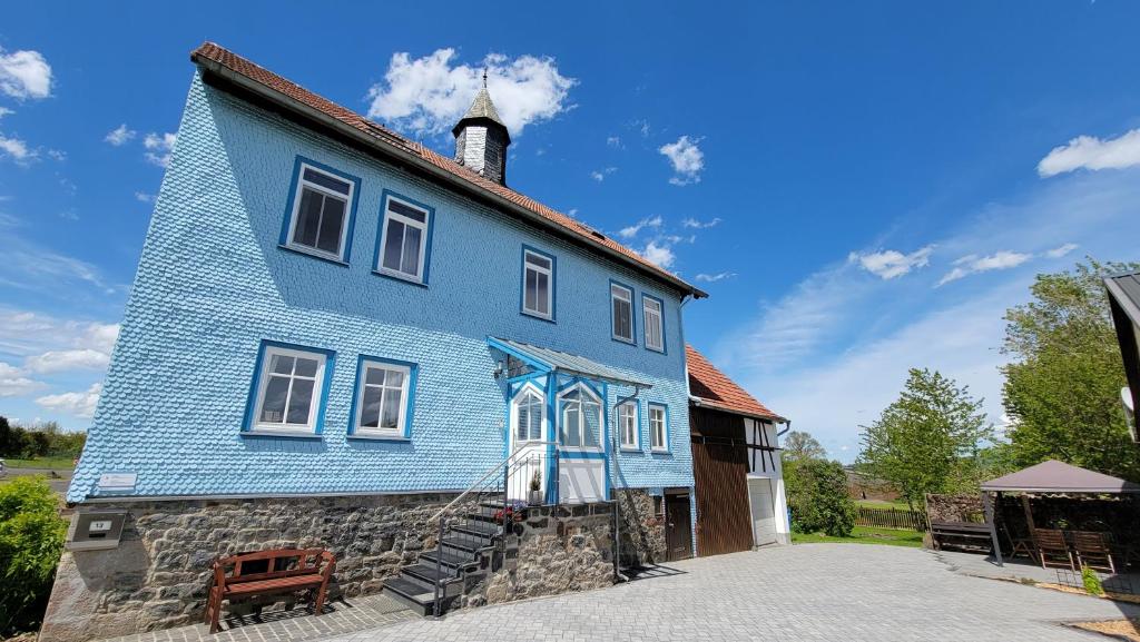 Appartements Schulhaus Wettges 13 Dorfstraße, 63633 Birstein