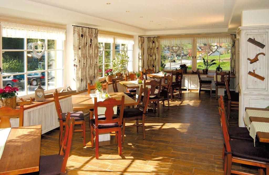 Hôtel Schwarzwaldhotel Klumpp Schönmünzstraße 95, 72270 Schönmünzach