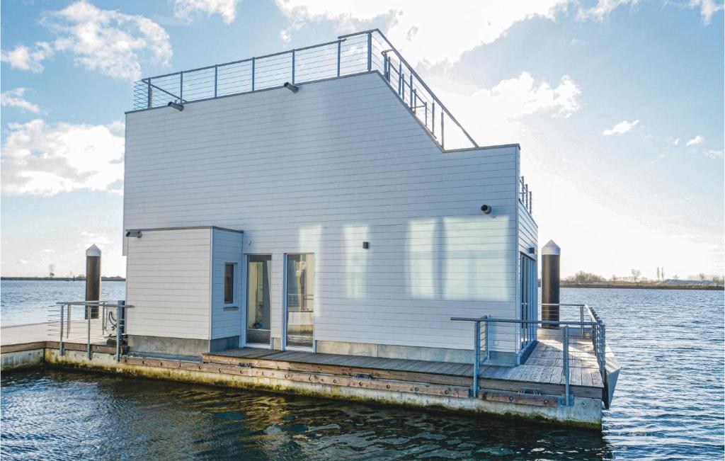 Bateau-hôtel Schwimmendes Haus , 24376 Olpenitz