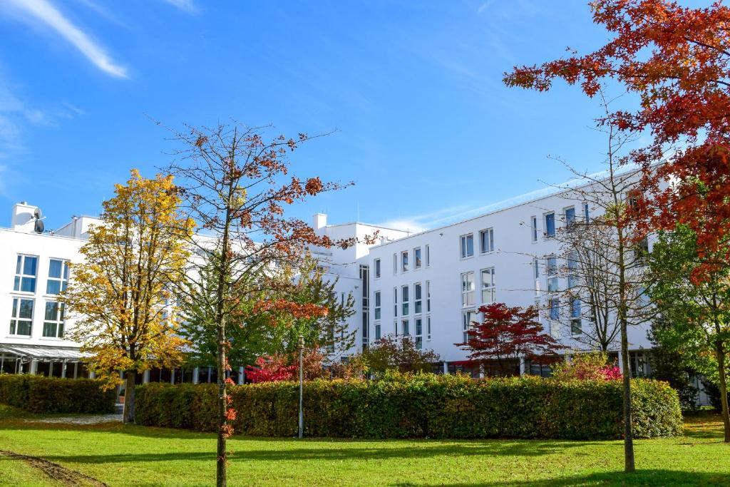 Hôtel SCOTTY & PAUL Hotel Deggendorf Edlmairstrasse 4, 94469 Deggendorf