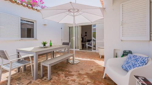 Sea 3BDR House W/ Patio by Lovelystay Albufeira portugal