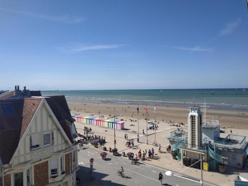 Sea view & Beach Studio Apartment - Blue Horizon Dunkerque france