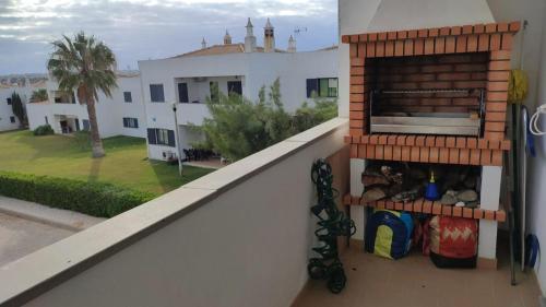 Sea View II Apartment by Stay-ici, Algarve Holiday Rental Pêra portugal