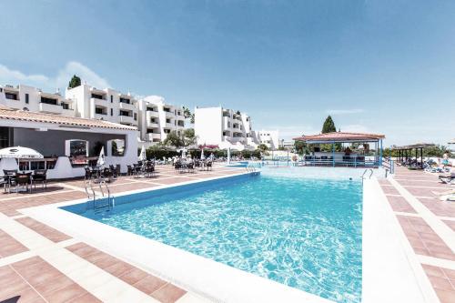 Seaview Studio - 10 Min. Beach, Private Condo, Pool, Grill & Free Parking Albufeira portugal