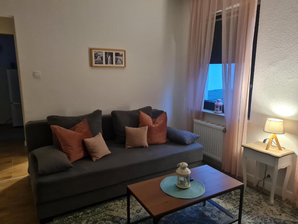 Appartement SECOND HOME bitte beachten Sie den Check in und Check out Uhlandstraße,  Neuss