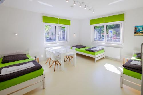 SecondHome Esslingen - Very nice and modern holiday apartment, Olgastr 20 Esslingen am Neckar allemagne
