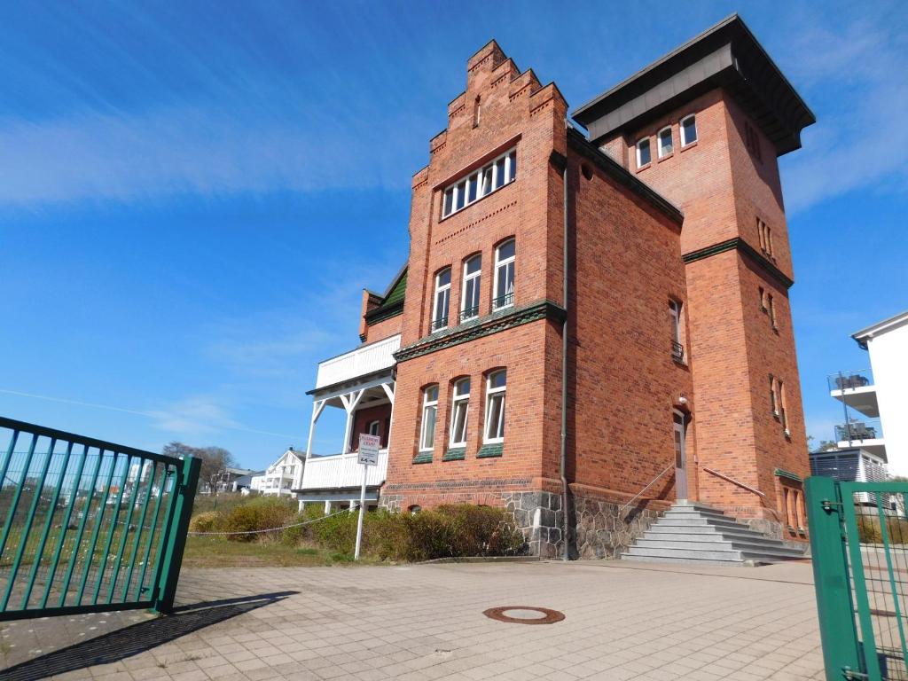 Appartement Seelotsenstation Sassnitz mit Hafenblick by Unsere Urlaubszeit Hafenstrasse 11, 18546 Sassnitz