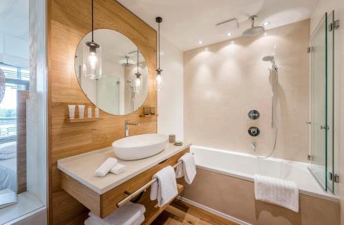 Hôtel Seezeitlodge Hotel & Spa Am Bostalsee 1 Gonnesweiler