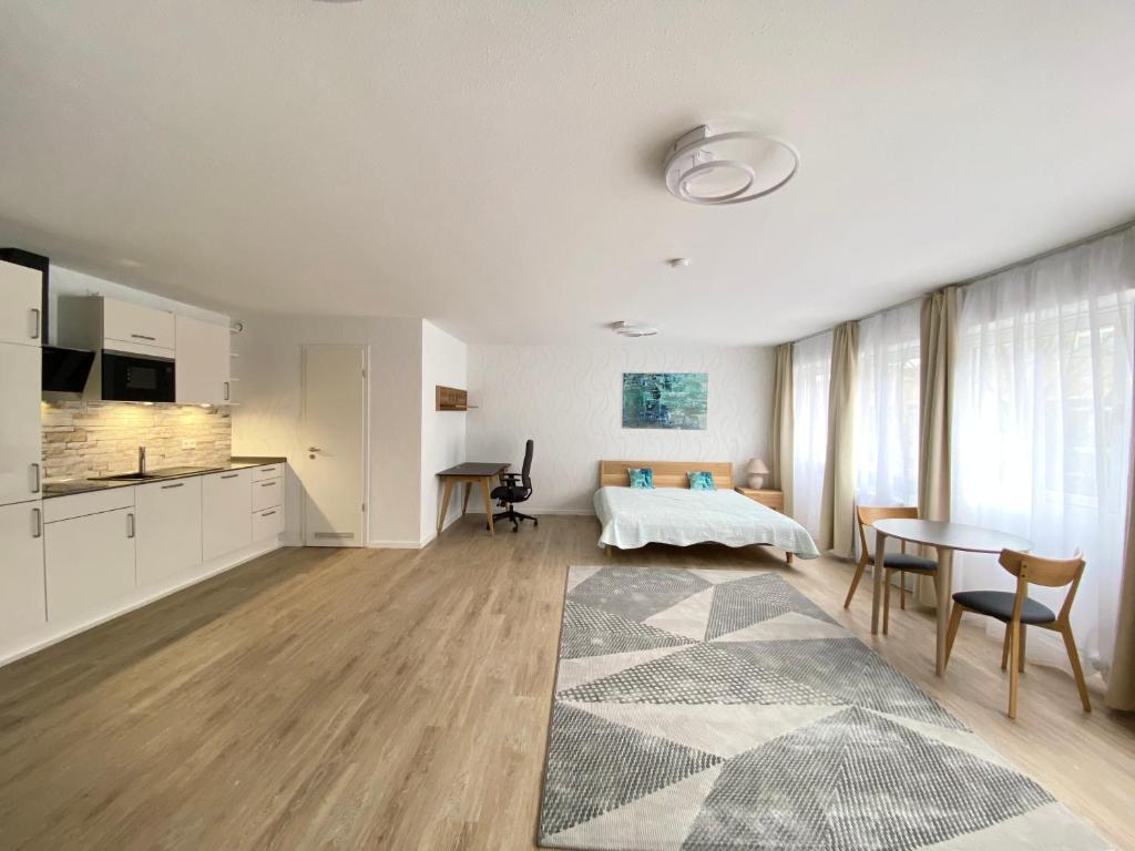 Appartement Sehr zentral, geräumiges, helles Studio-Apartment An Groß St. Martin 1, 50667 Cologne