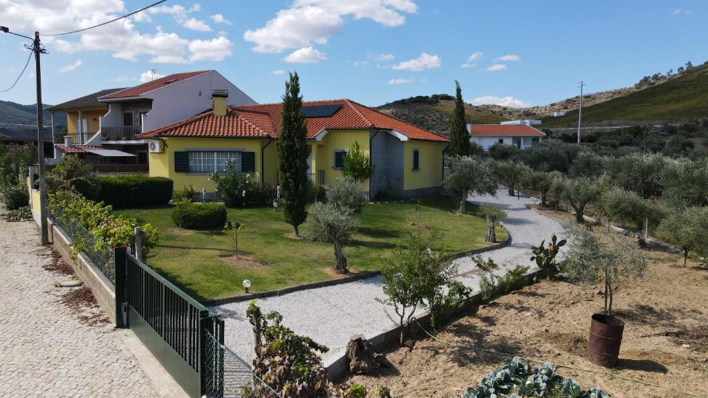 Séjour à la campagne Alojamento Poço do Barro Rua dos Bebedouros n º 22 5360-080 Lodões