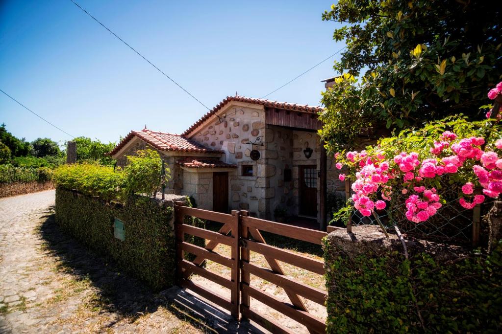 Séjour à la campagne Casa do Tamanqueiro Rua da Capela de Santo Amaro, 503 - Estorãos 4990-590 Ponte de Lima