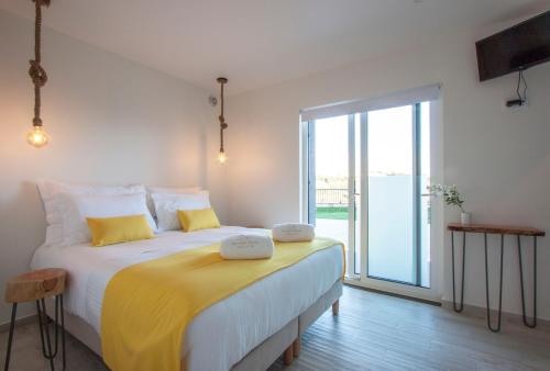 Hillside House Suites & Spa