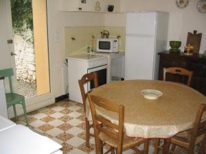 Séjour à la campagne Les Gîtes d'Edwige 5 Avenue de Narbonne 11360 Durban-Corbières Languedoc-Roussillon