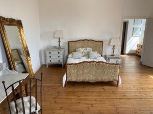 Loire-farmhouse Holiday Home