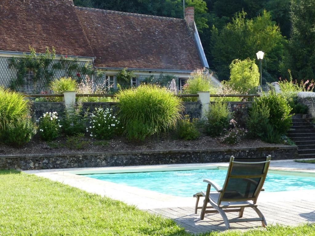 Mas des gardies 30760 Saint-Julien-de-Peyrolas