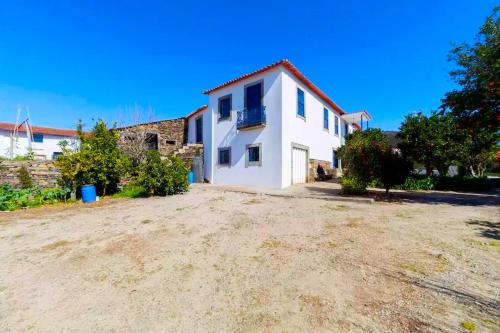 Porto Countryside House